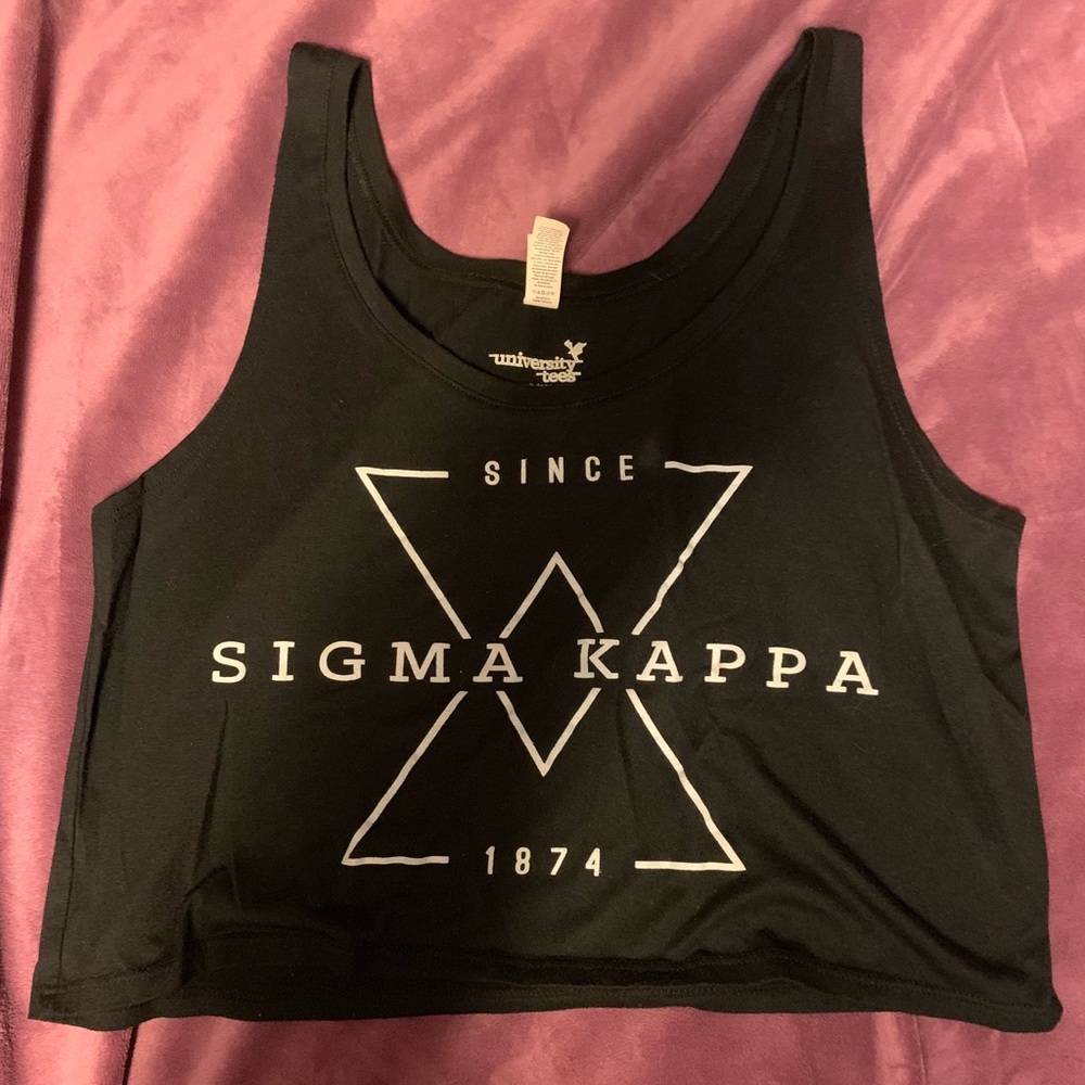 Sigma Kappa black crop tank